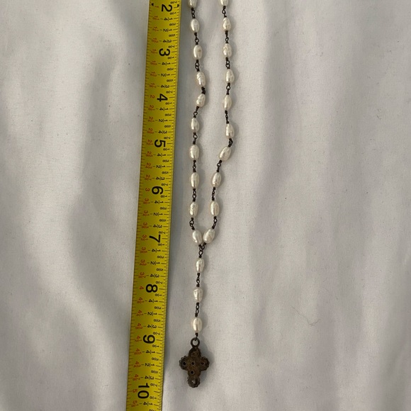 Vintage Pearl Cross Necklace - Picture 4 of 6